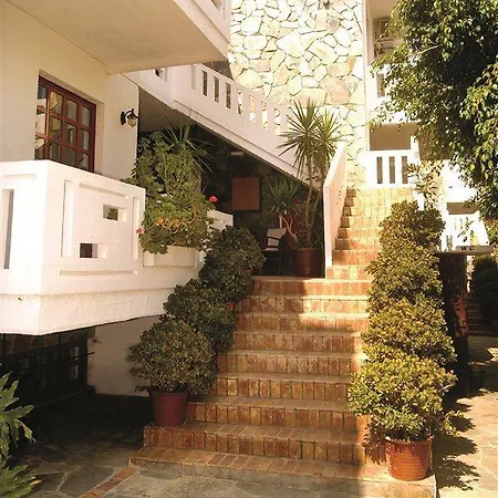 Proimos Apartments 2* Йеранион